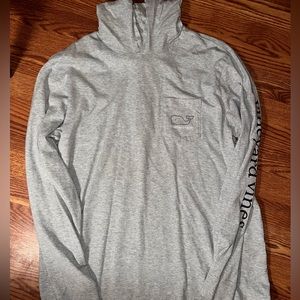 Vineyard vines gray long sleeve t shirt